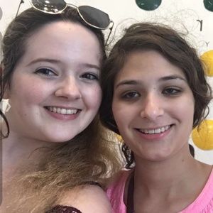 Meet your Posher, Eliana